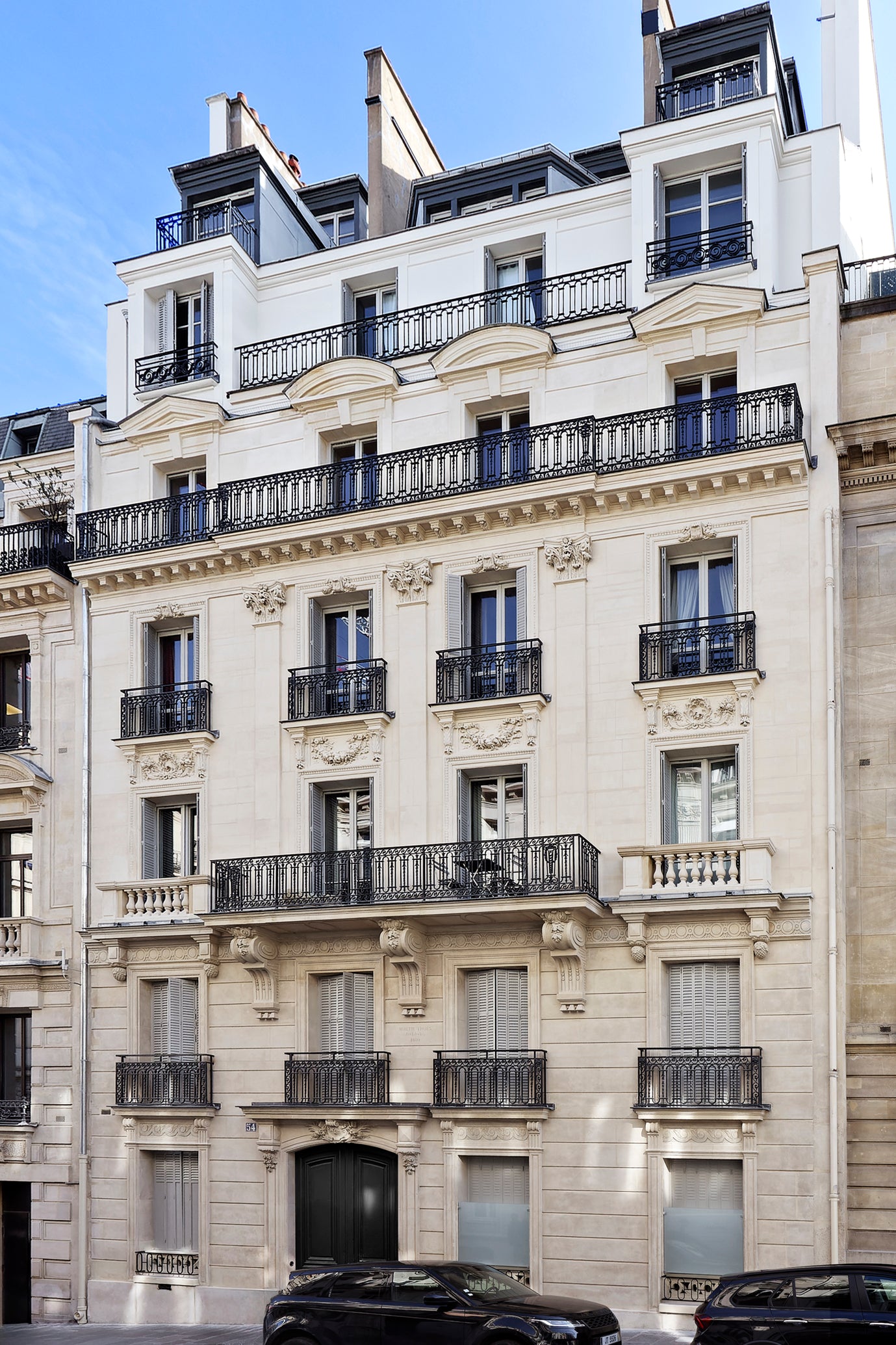 Rue de Bassano, Paris 8e arrondissement (75008)